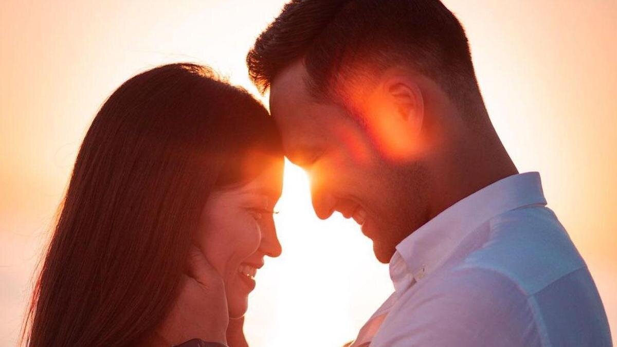    Тауекел Мусилим с женой:instagram.com/mahonti__