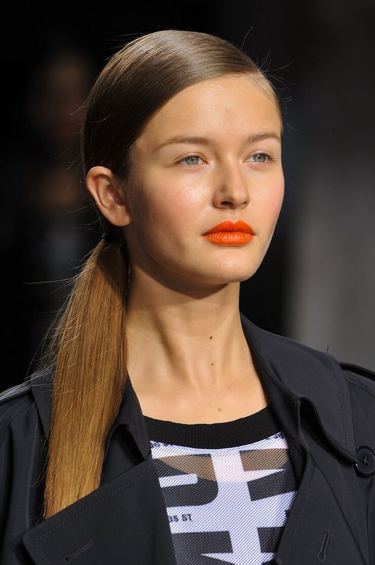 Кристина Романова - модель и молодая мама.