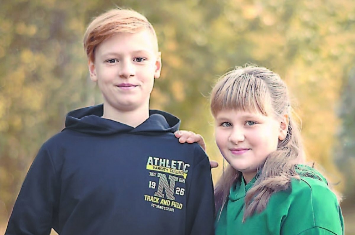    Одна радость на двоих. Читатели aif.ru помогли купить 4 хрусталика детям