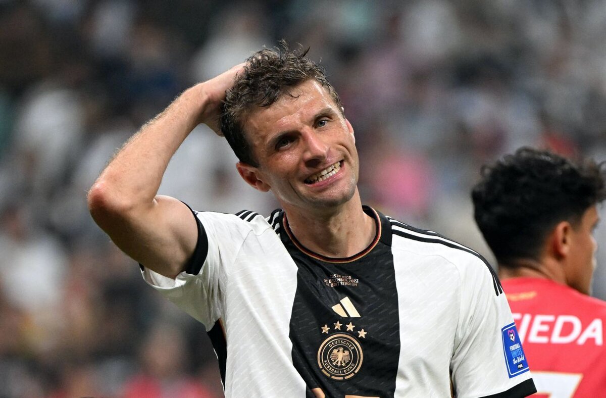    Живая легенда немецкой команды Томас Мюллер уже намекнул на завершение карьеры в сборной. Он закончил второй подряд мундиаль без голов и уже никогда не станет лучшим бомбардиром в истории турнира