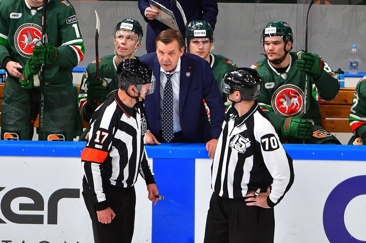 ​По-хорошему, Знарок должен был быть уволен еще раньше, но, похоже, смелости руководства «Ак Барса» не хватит даже сейчас. Фото: ak-bars.ru