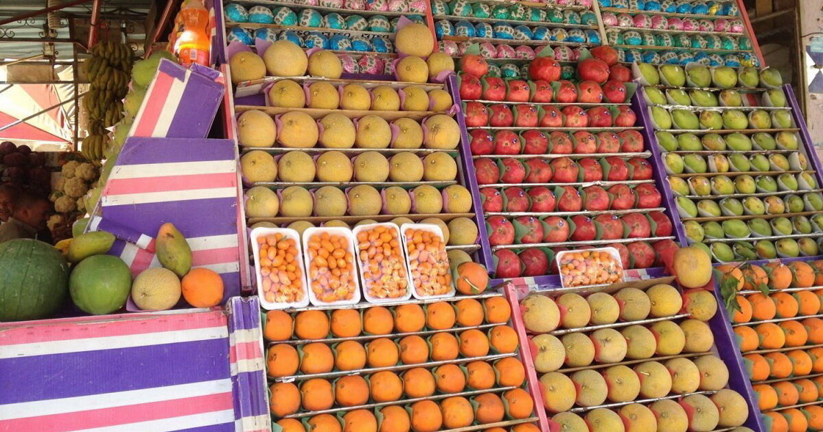 Фрукты в мае в египте. Шарм-Эль-Шейх рынок фруктов. Фрукты Египта. Фрукты в Египте в феврале. Фрукты в Египте в марте.