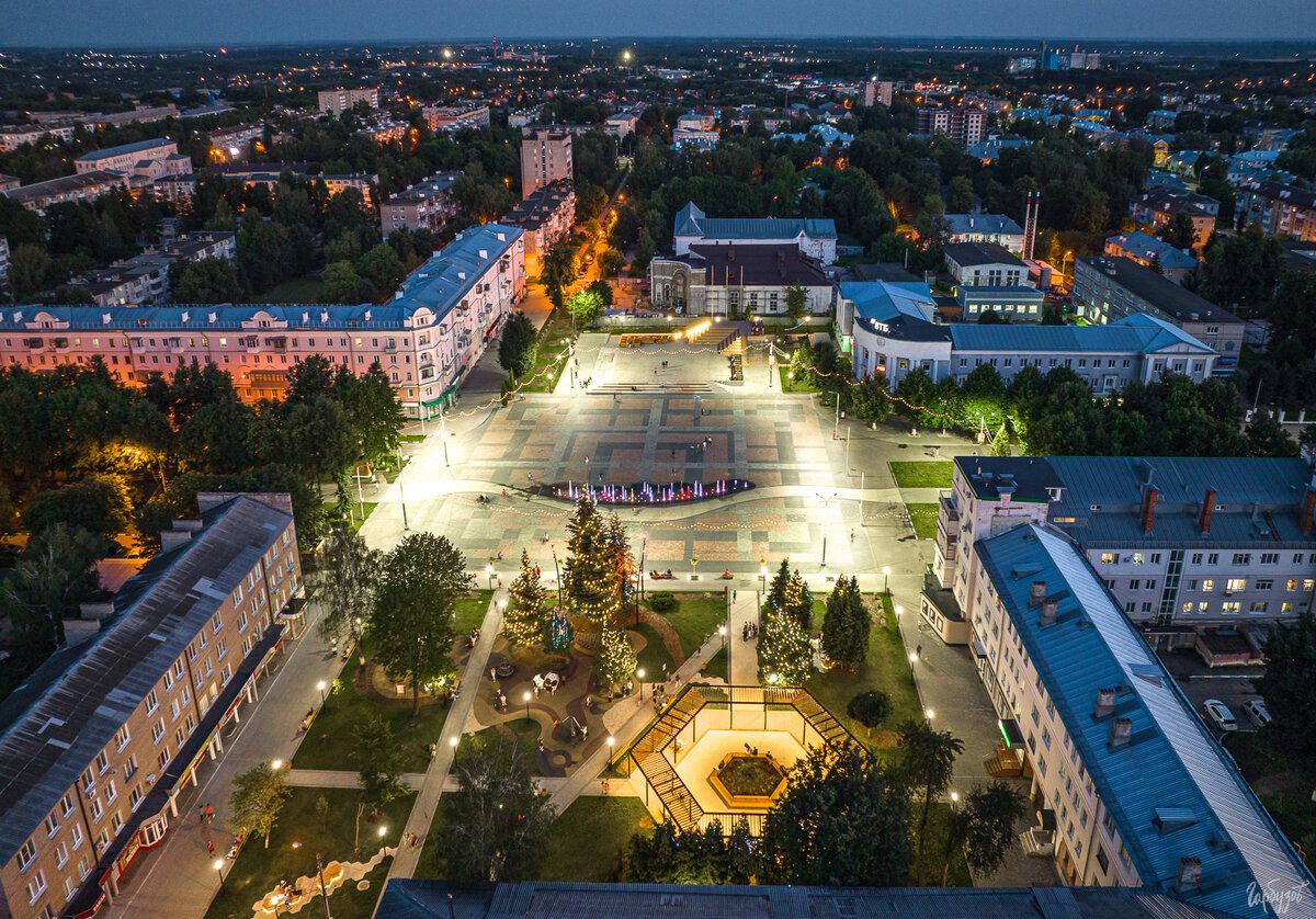 Новомосковск: Новый год круглый год | Фотограф Илья Гарбузов | Дзен