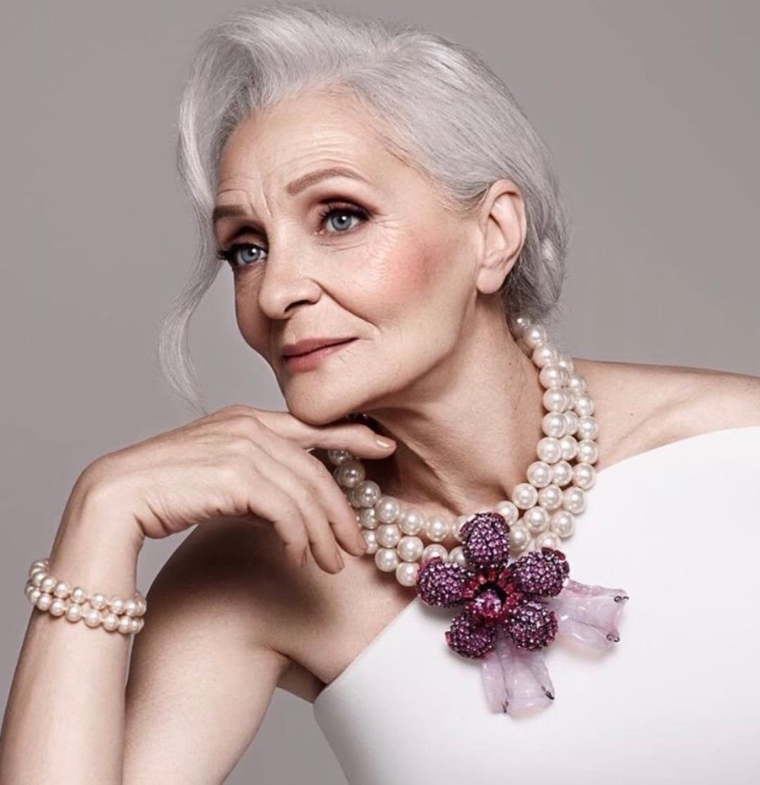 Валентина ясень harper's bazaar вьетнам. Российские модели в возрасте. Татьяна неклюдова 63-летняя российская модель. Сергей олдушка. Олдушка татьяна неклюдова.