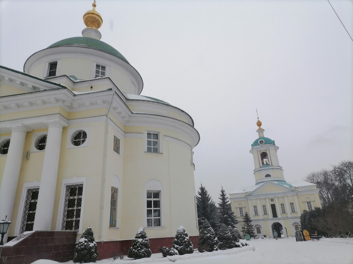 Очень тихо...