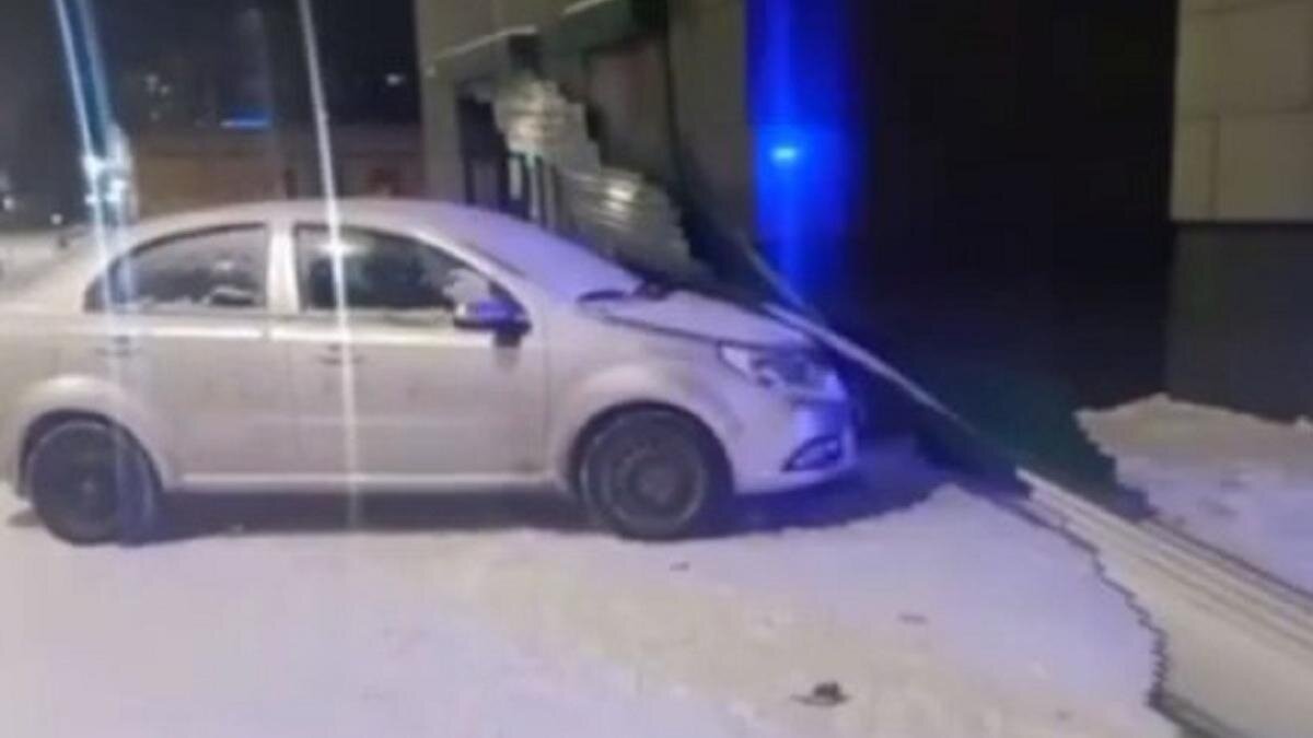    Автомобиль на месте ДТП:t.me/POLICE_of_KZ