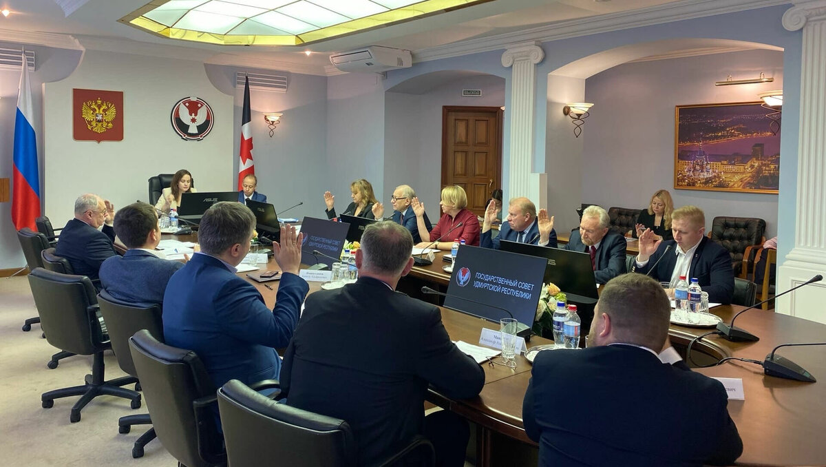     Новым председателем Центральной избирательной комиссии Удмуртии стала Светлана Пальчик. Ее кандидатуру утвердили члены комиссии нового состава на первом заседании 12 декабря, сообщила пресс-служба региональной ЦИК.