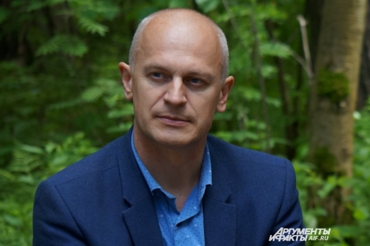    Уехавшего в Германию пермского депутата Захарова исключат из комиссии