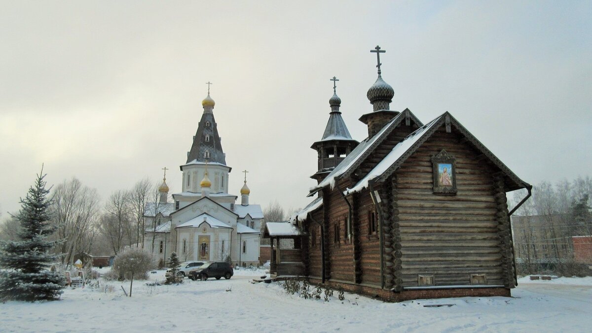 Медвежья деревня. Храм Ксении Петербургской в Медвежьих Озерах. Медвежьи озёра (деревня).