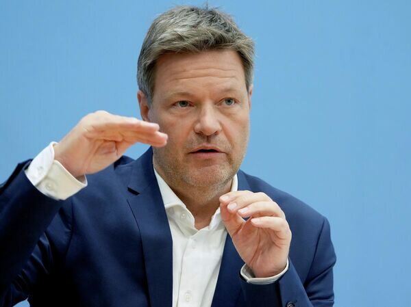   © AP Photo / Michael Sohn