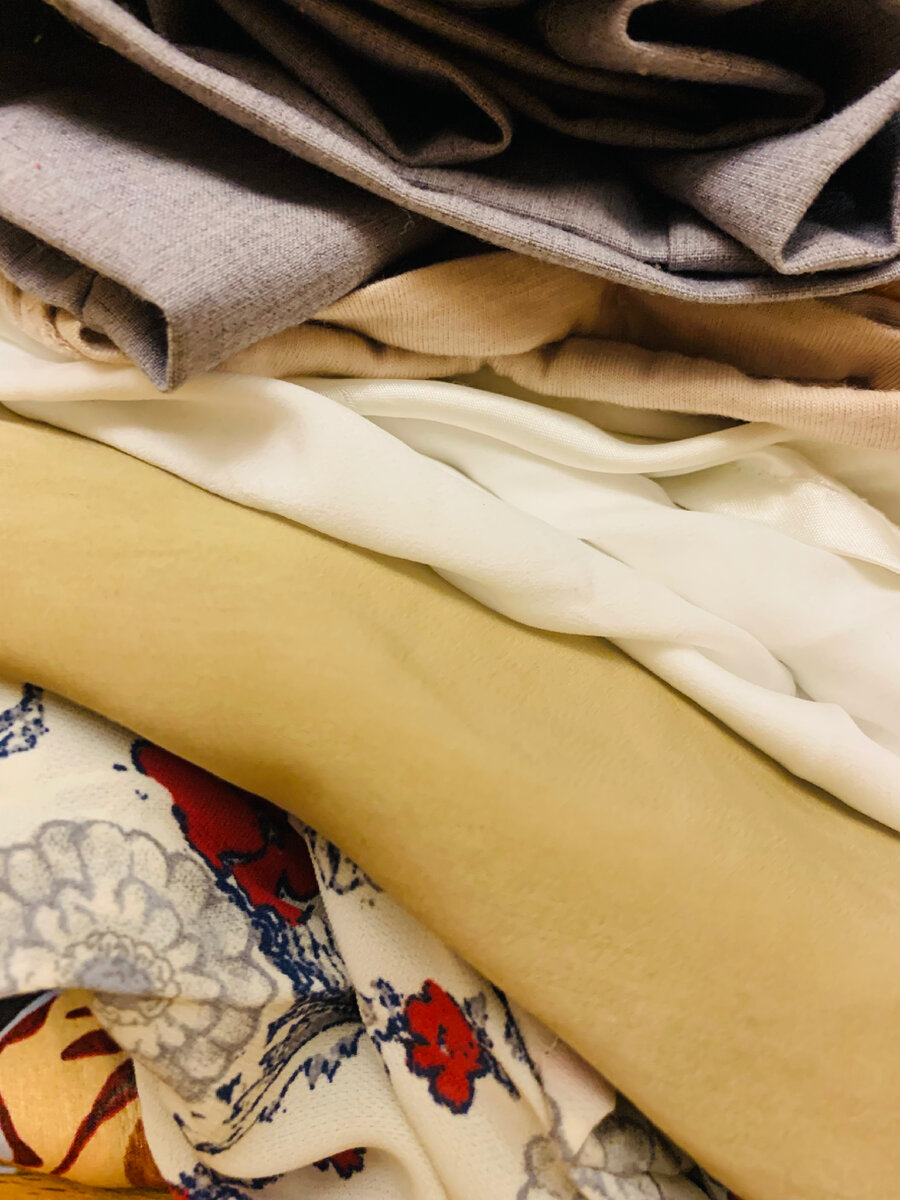 Ох, и мне пора расхламиться перед тёплым сезоном…вот так и минималист зарастает вещами((