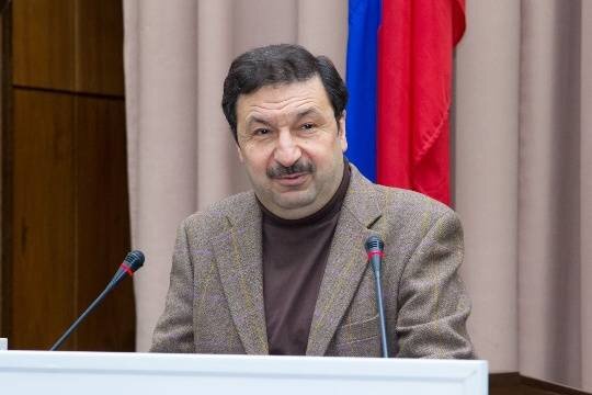    Ректор РАНХиГС Владимир Мау задержан по подозрению в хищении денежных средств вуза