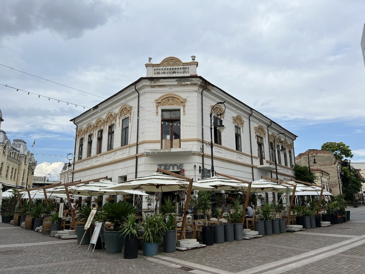 Городские зарисовки. Переход от классицизма к модерну. 