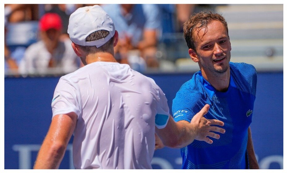    Даниил Медведев победил в первом круге US Open. Фото: Reuters