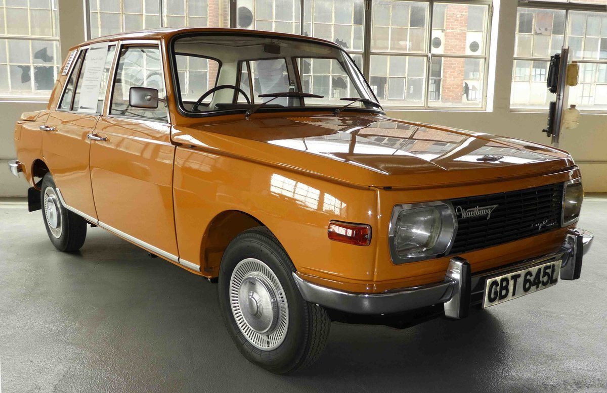 Автомобиль Wartburg 353