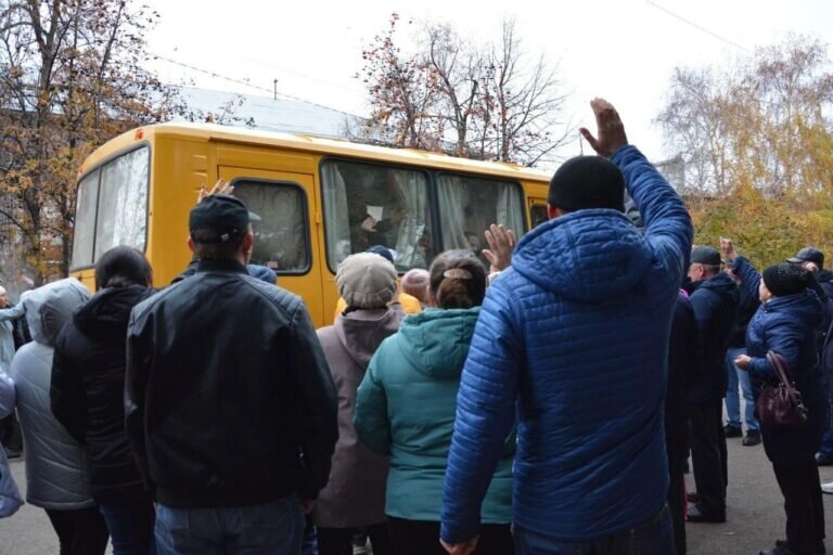    В Тоцком районе проводили мобилизованных земляков на боевое слаживание Андрей Севостьянов
