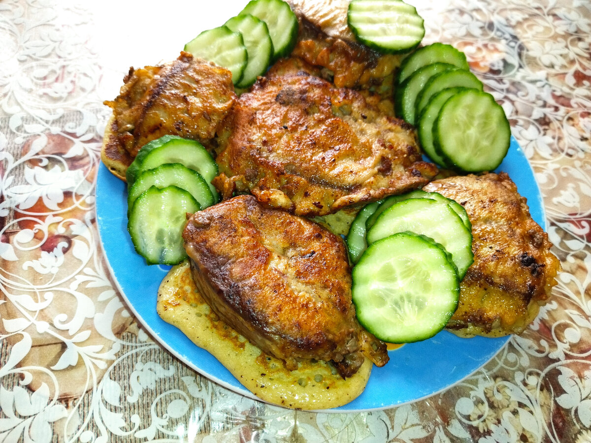 Печень в кляре с оладушками