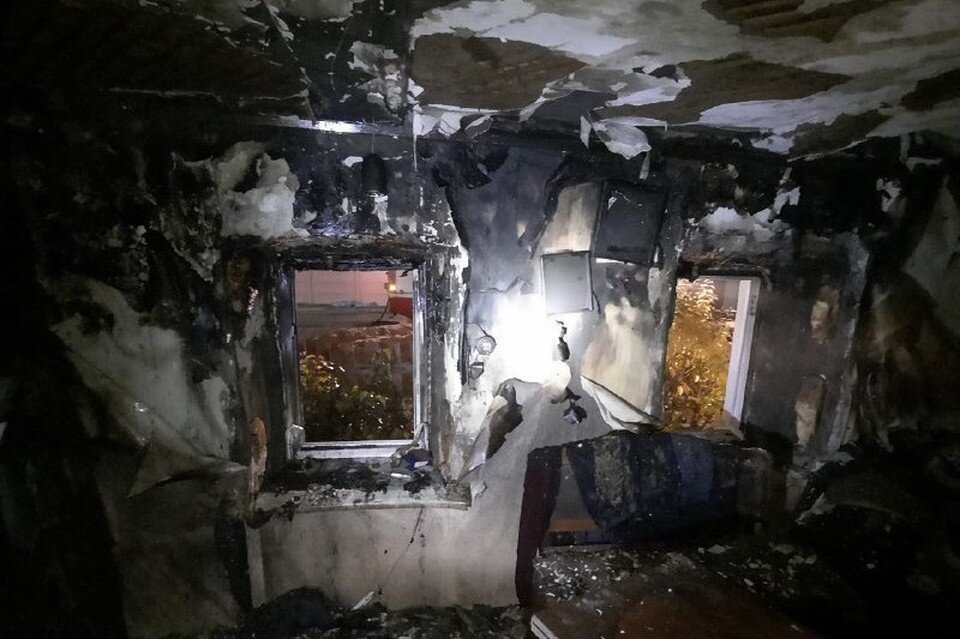     В пожаре в селе Сырское погибли две женщины  Пресс-служба ГУ МЧС Липецкой области.