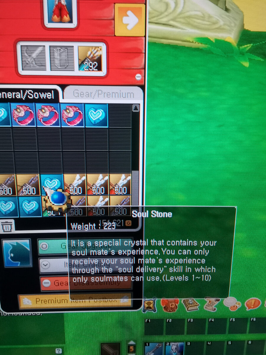 Язык игры пока что Английский, но я узнал, будет русский к выходу 🤤