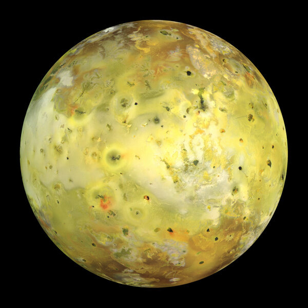 Снимок Ио, сделанный космическим аппаратом "Галилео" в 1999 году. Фото © NASA / JPL / University of Arizona