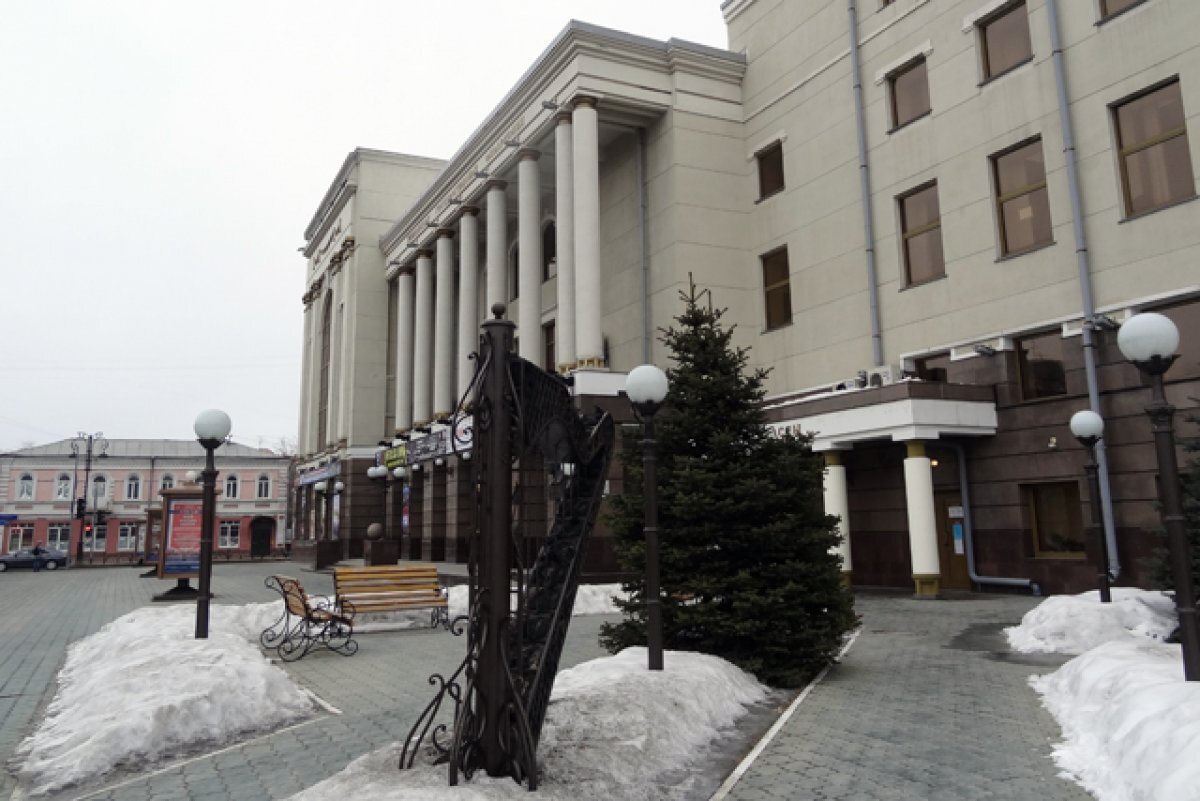    В тюменских виртуальных залах покажут концерты ансамбля «Зори Тюмени»