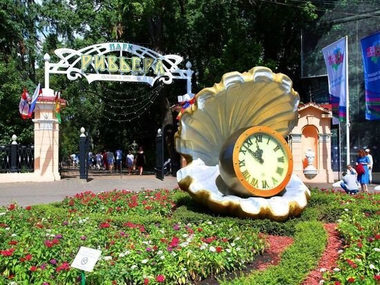     Сочи, Ривьера / Лилия Шарловская