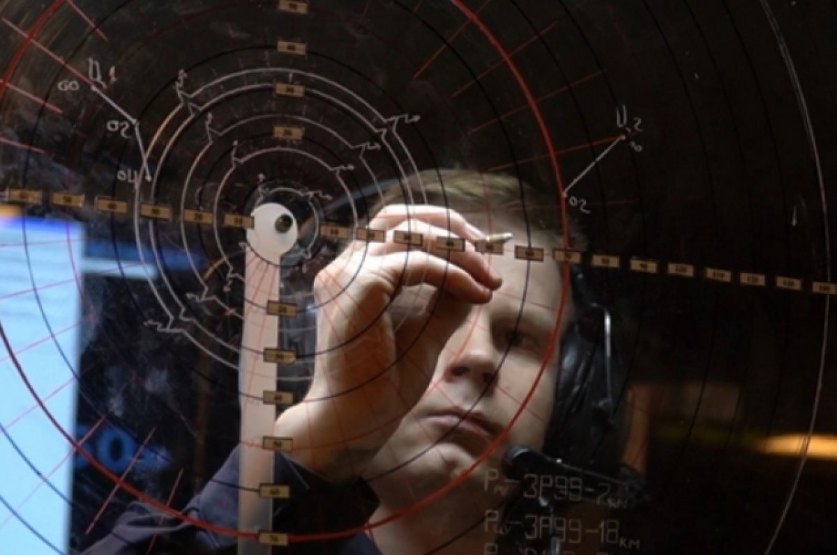    Экипаж фрегата «Адмирал Горшков» провел учения по ПВО