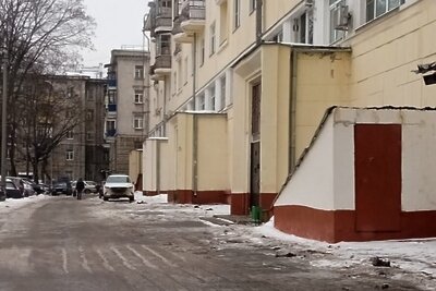    Дорога у дома, расчищенная от снега © Пресс-служба администрации г.о. Химки