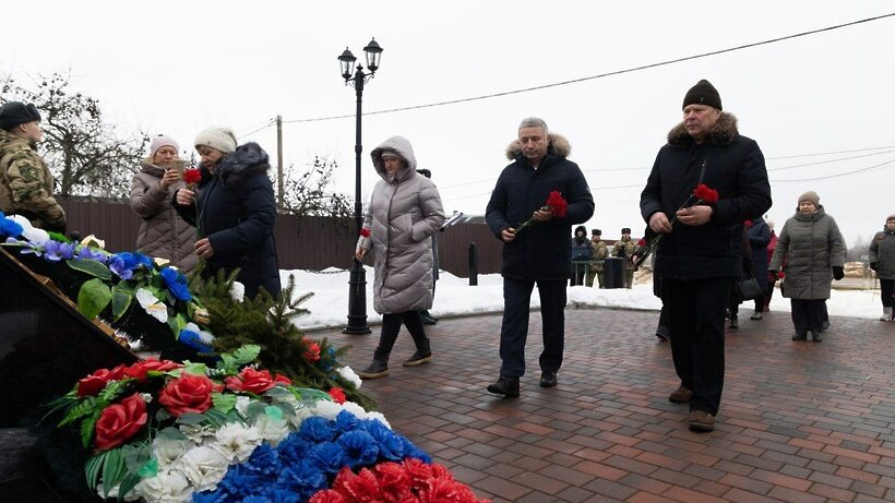    Почтили память солдат, освободивших село Болычево от фашистов ©Сайт администрации Волоколамского городского округа