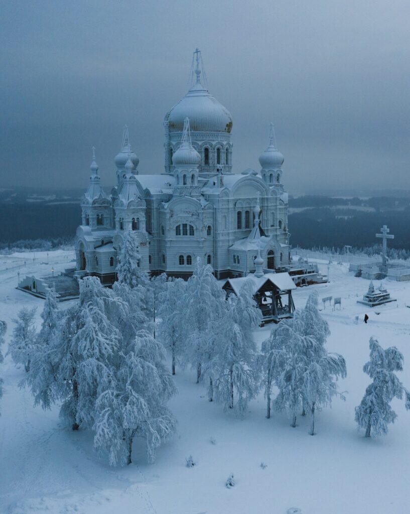 Храм Святой Троицы зимой Пермь