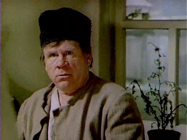 Иван Рыжов в фильме "Тени исчезают в полдень" источник: kino-teatr.ru