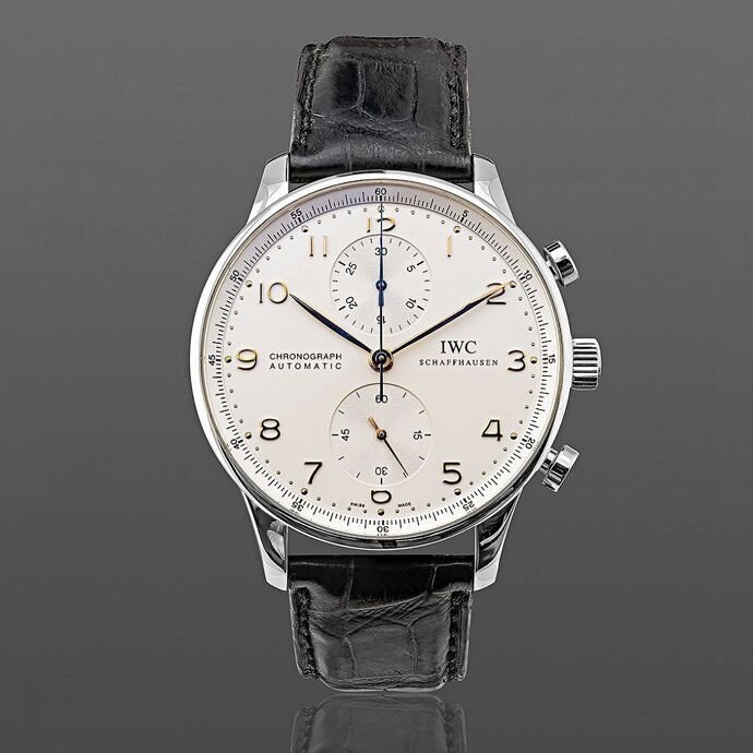1. IWC Portuguese Automatic Chronograph (2 фото)