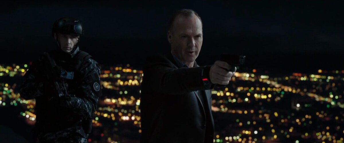 Робокоп 2014. Кадр из фильма.