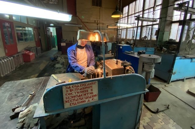    Правда ли, что свердловские осужденные зарабатывают более 200 тысяч рублей?