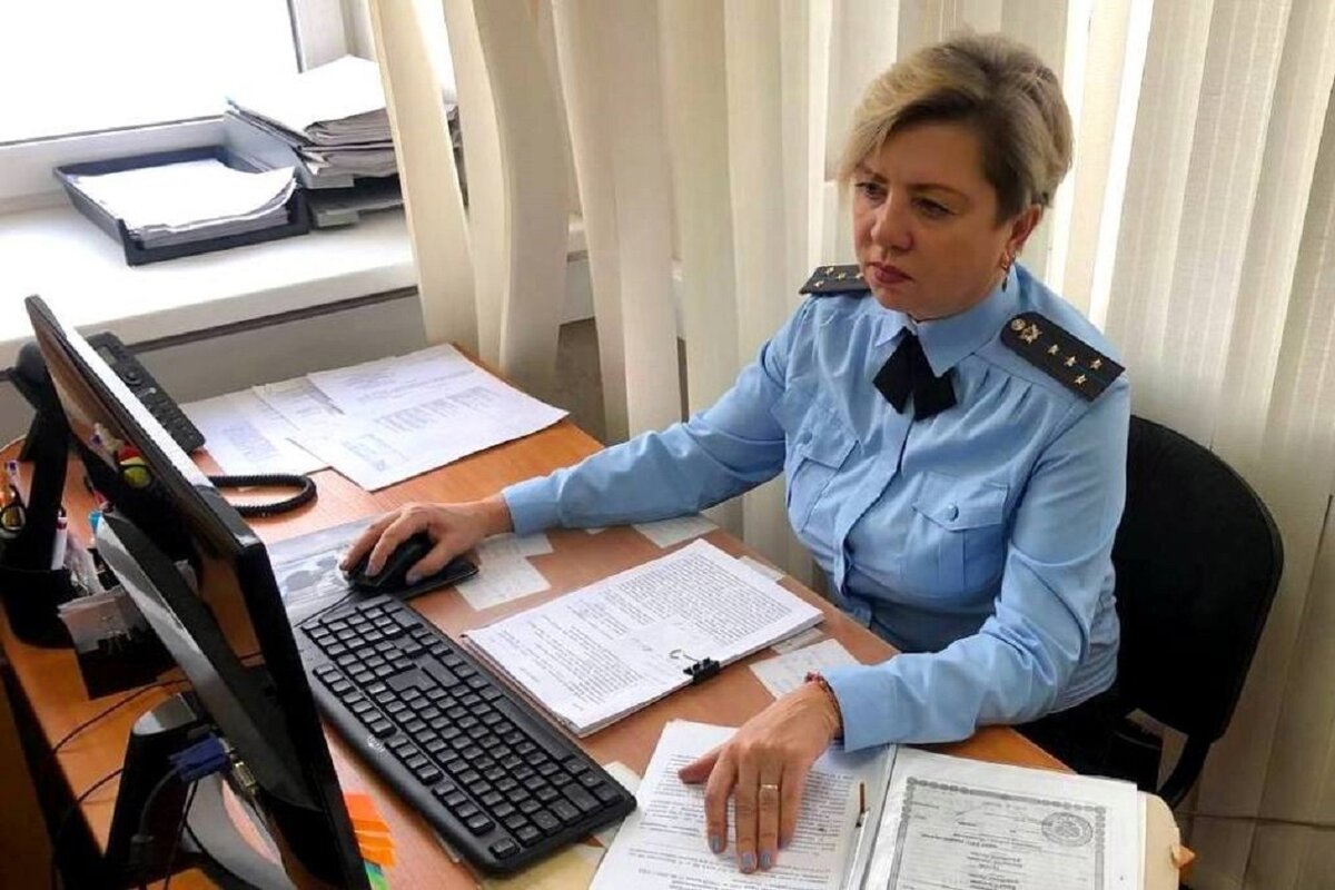 В Челябинской области судебный пристав спасла пожилую женщину, которая ...