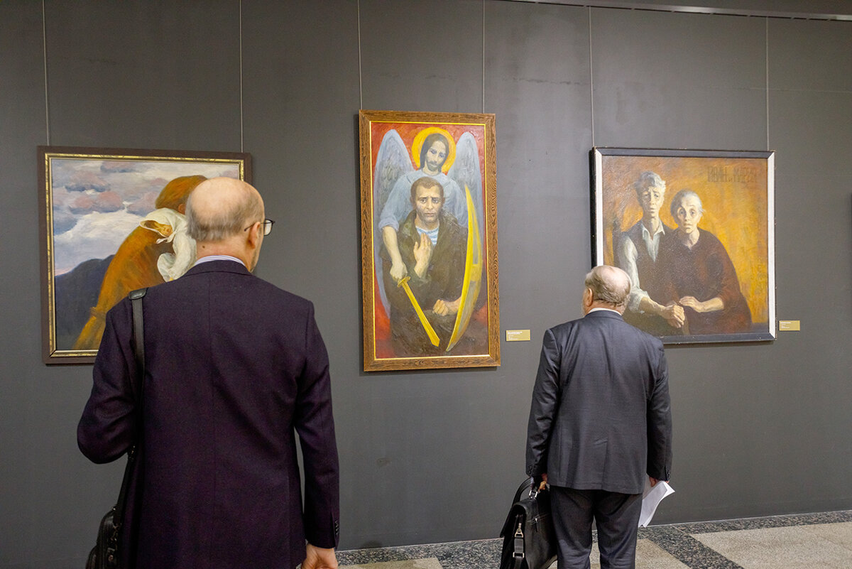 Листайте вправо, чтобы увидеть больше изображений