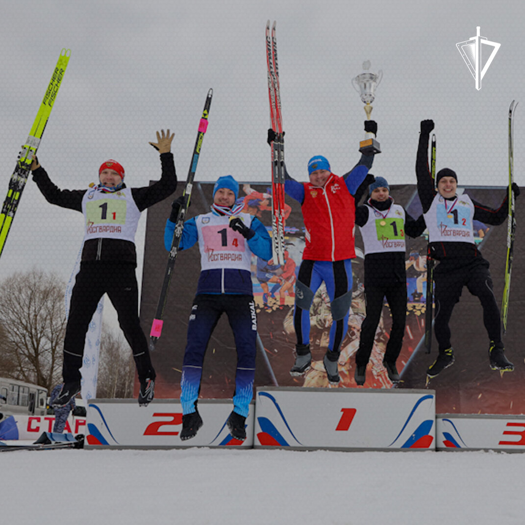 чемпионат фсин по лыжным гонкам и служебному двоеборью 2022. лыжные гонки. лыжники республики коми алексей. чемпионат росгвардии по лыжным гонкам. лыжи и лыжный спорт.
