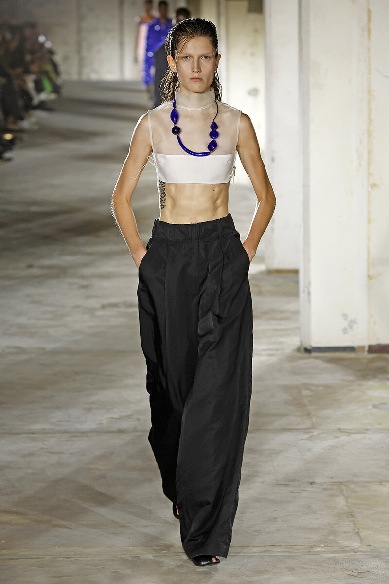    Dries Van Noten весна-лето 2023LEGION-MEDIA