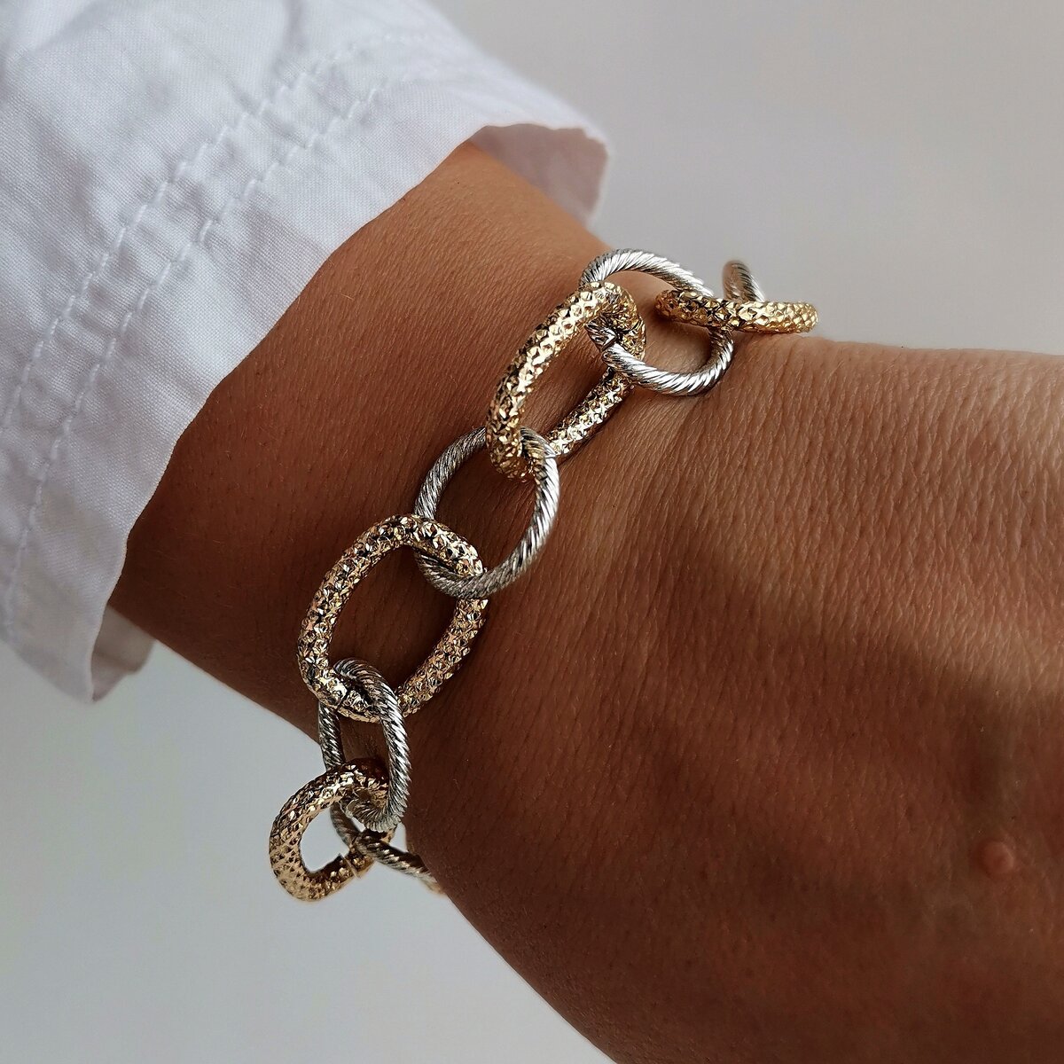 Браслет на руку из крупной позолоченной цепи, дизайн LARA.FA jewelry