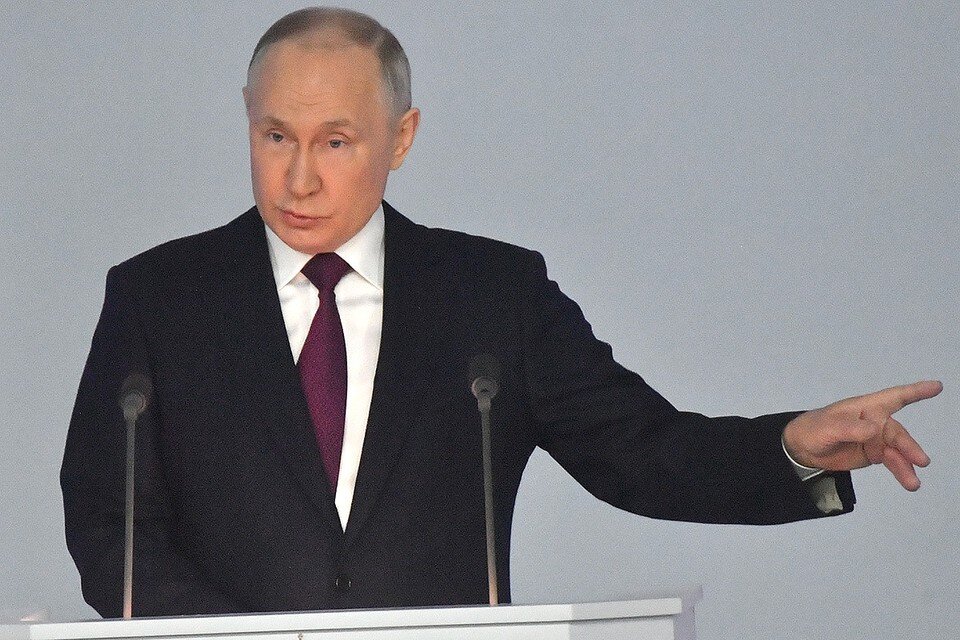     Путин предложил предоставлять материнский капитал в новых российских регионах задним числом - на детей, родившихся начиная с 2007 года. Владимир ВЕЛЕНГУРИН