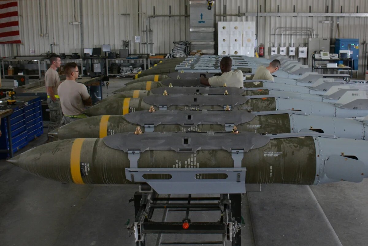 Авиабомбы JDAM на американской военной базе. Архивное фото из открытых источников