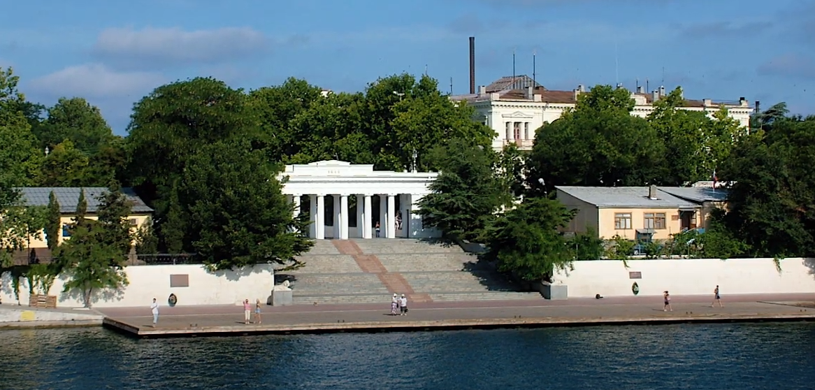 Графская пристань