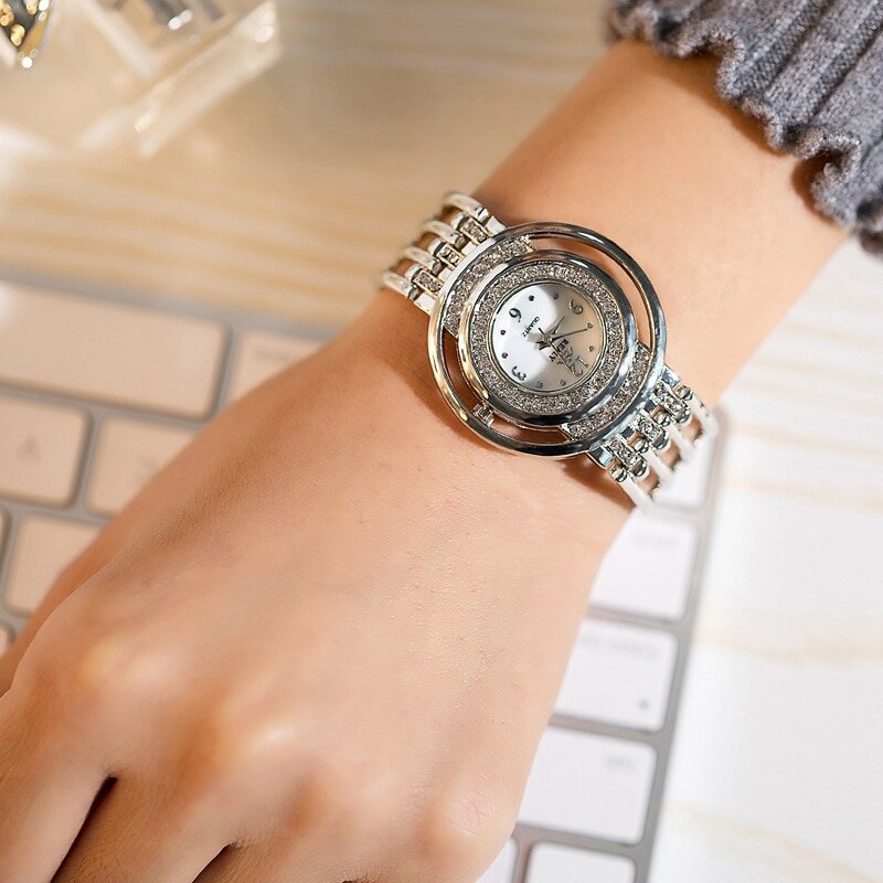 Женские наручные часы