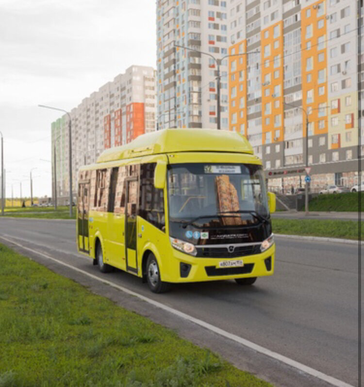 Автобусы оренбург. Автопарк Оренбург. ЛИДЕРКОМ Оренбург. Обновление автобусного парка в Оренбурге. Желтый 675к автобус.