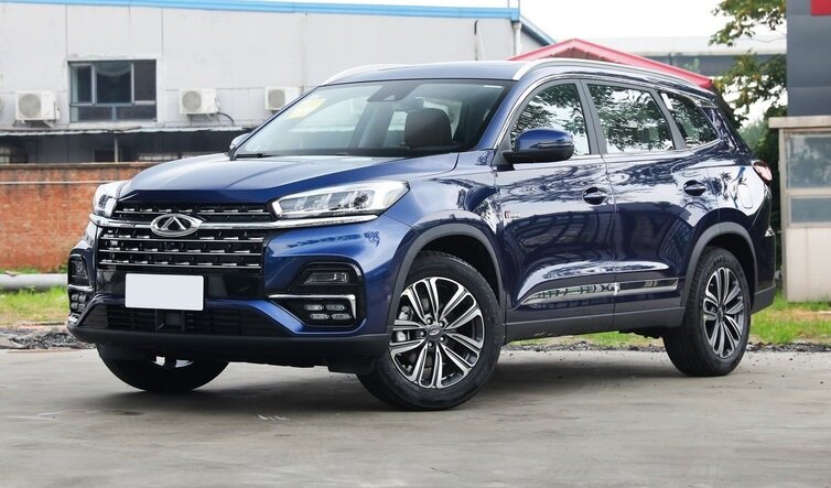 На фото: Кроссовер Chery Tiggo 8