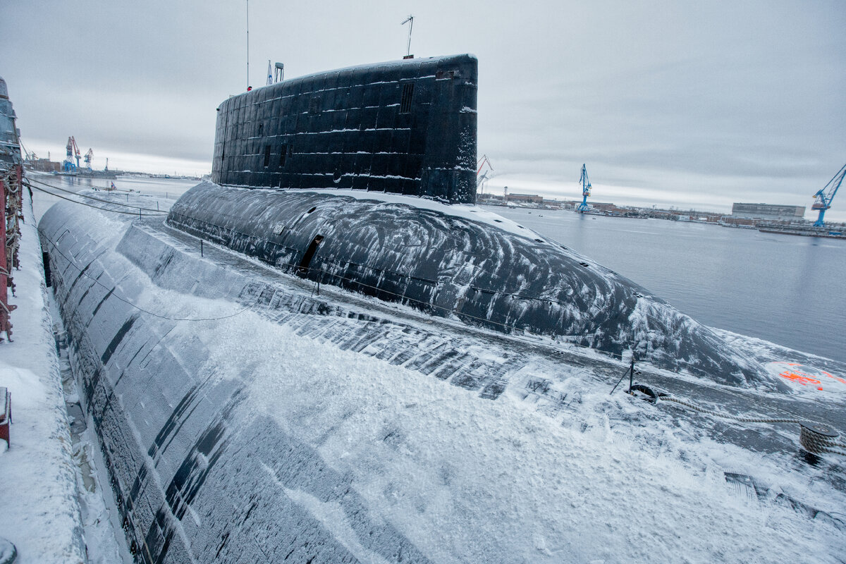 Тяжелый ракетный подводный крейсер стратегического назначения проекта 941 акула