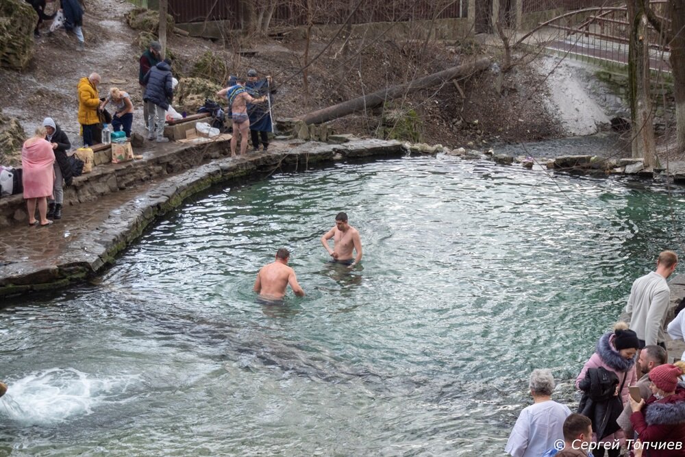 Смелые люди. И нам не чета