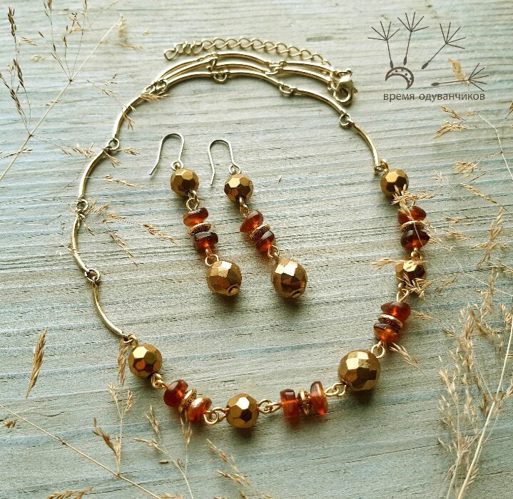 Комплект "Золотая пчёлка", колье и серьги