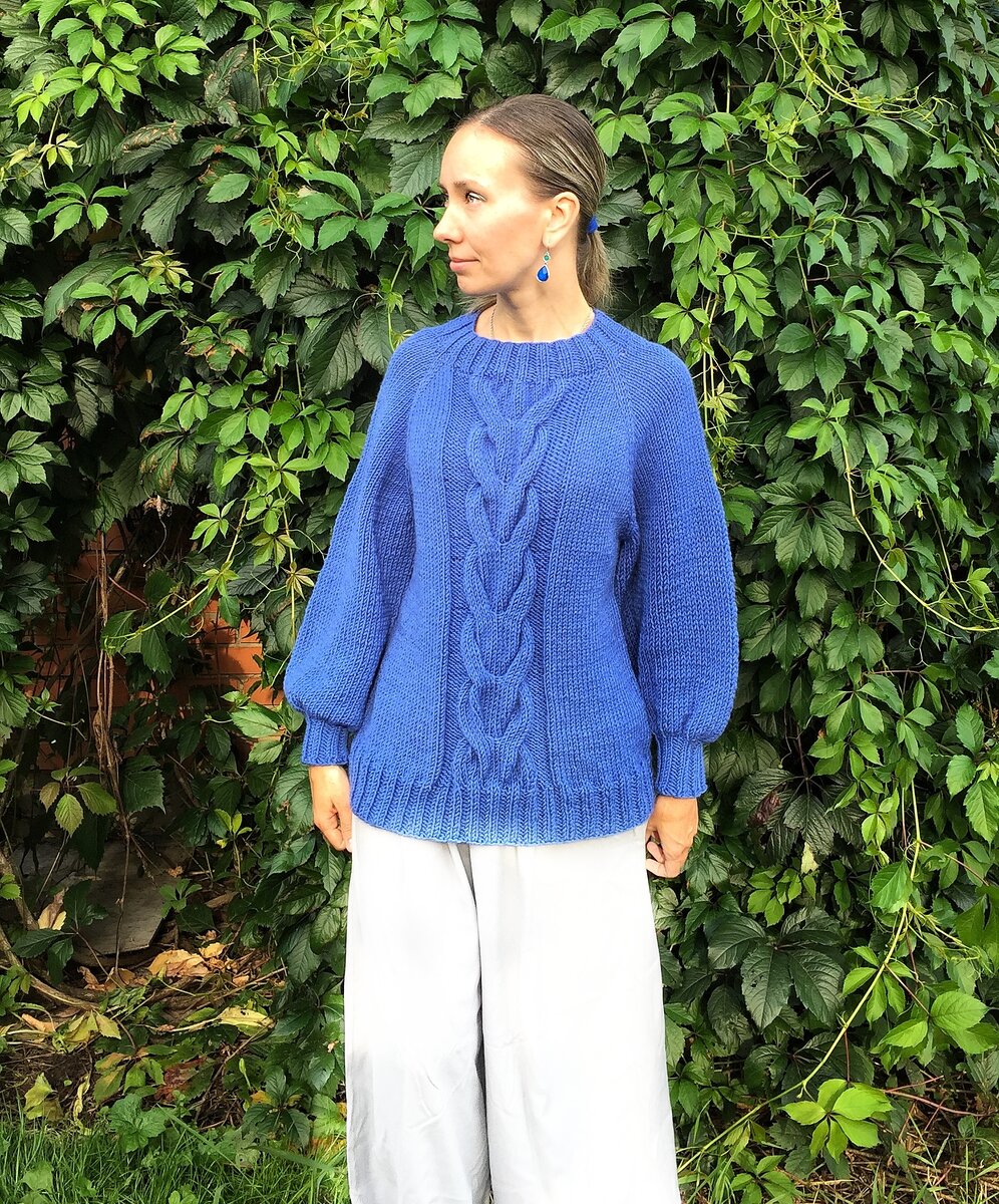 Один из первых моих свитеров!