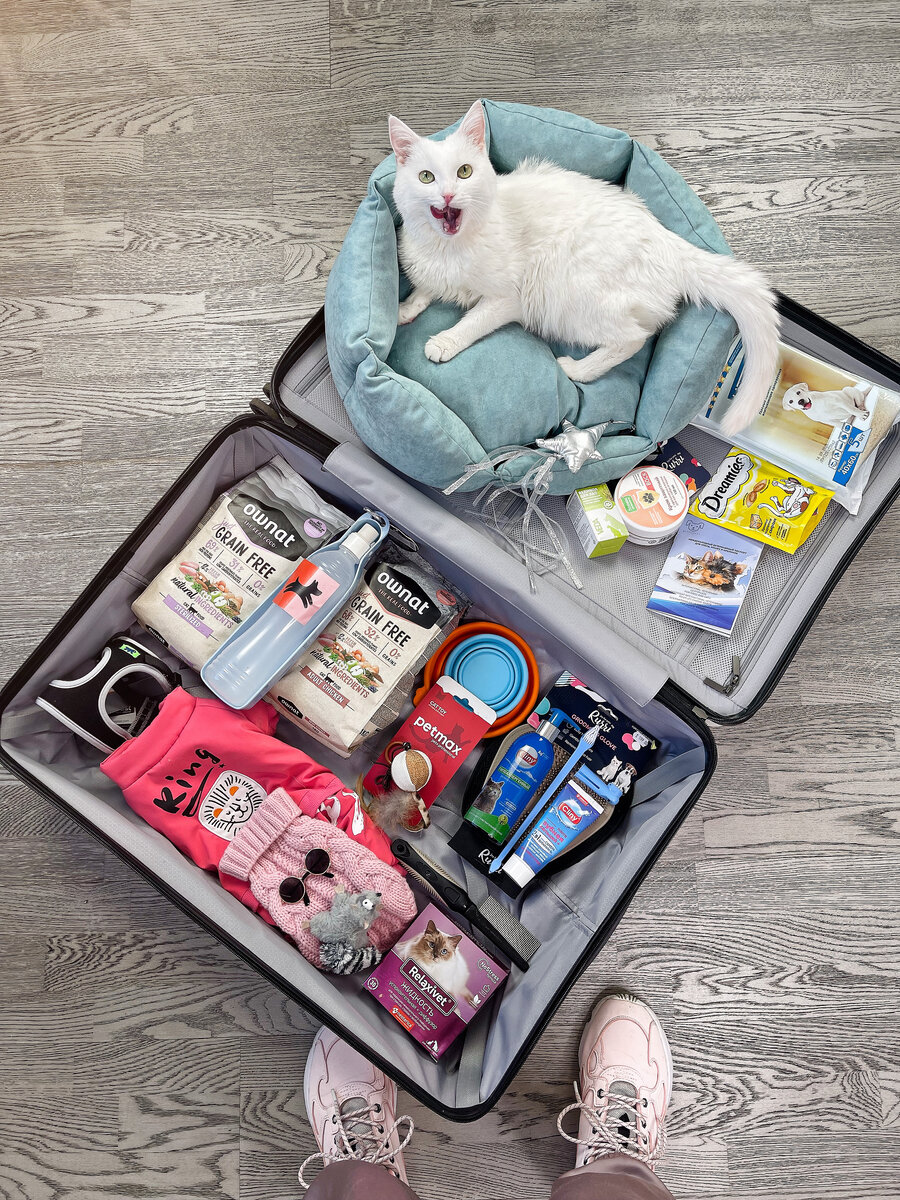 Собрала самое нужно, для моих вещей места не осталось(